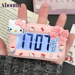 Sẵn Đồng hồ kỹ thuật số LED GIỚI THIỆU, Báo thức Sanrio Hello Kitty Đồng hồ báo thức hoạt hình đa chức năng, Kawaii Mini có đèn ngủ Đồng hồ để bàn dễ thương Ký túc xá sinh viên| Shop Phụ Kiện Số