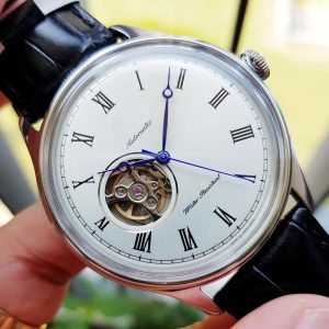 vn 11134207 7ras8 m2dhjwmg1jg4d3